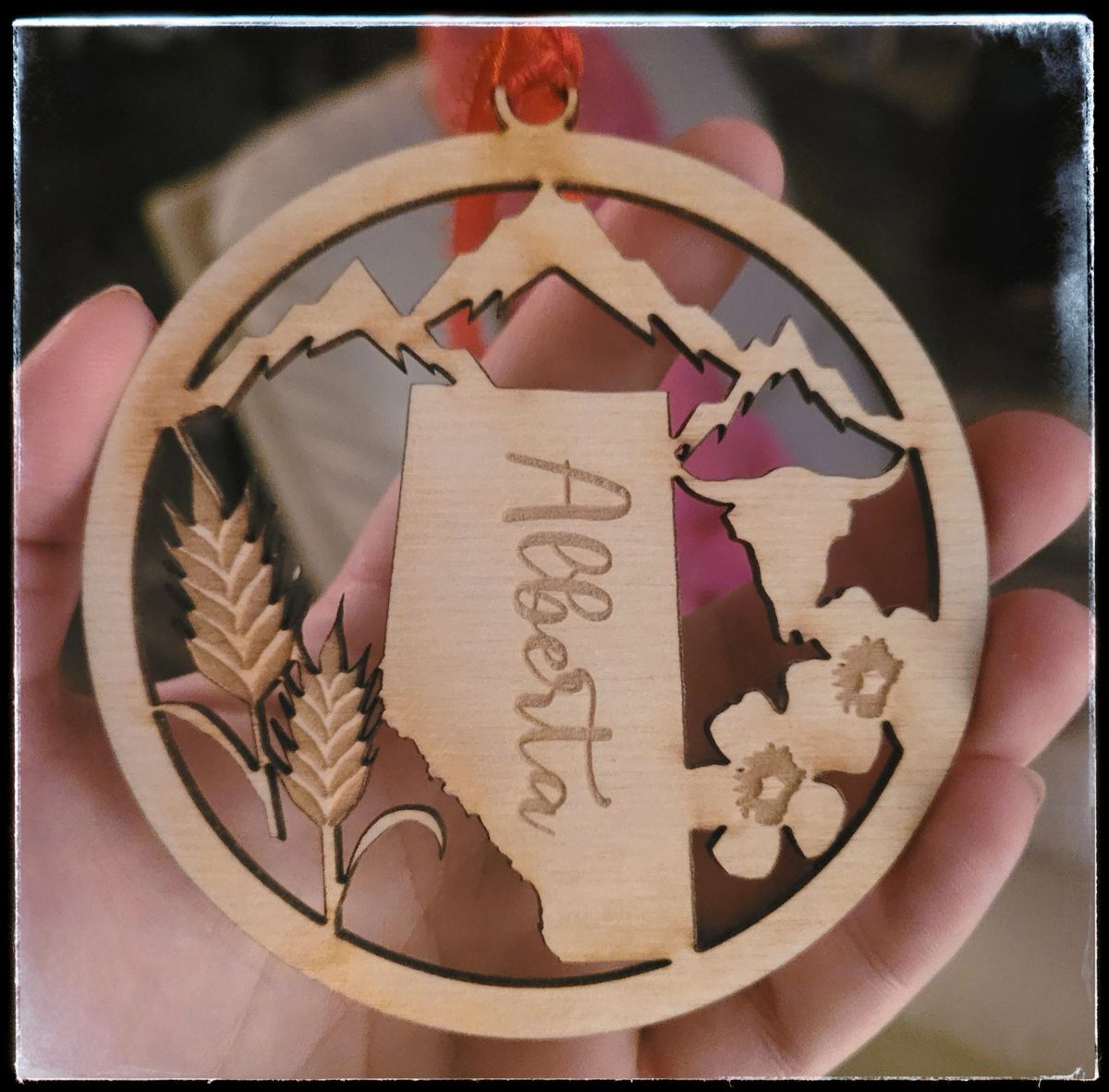 Alberta Ornament